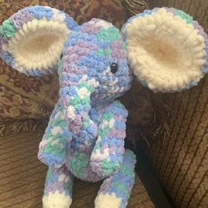 Taylor added a photo of their purchase