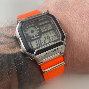 Lee added a photo of their purchase
