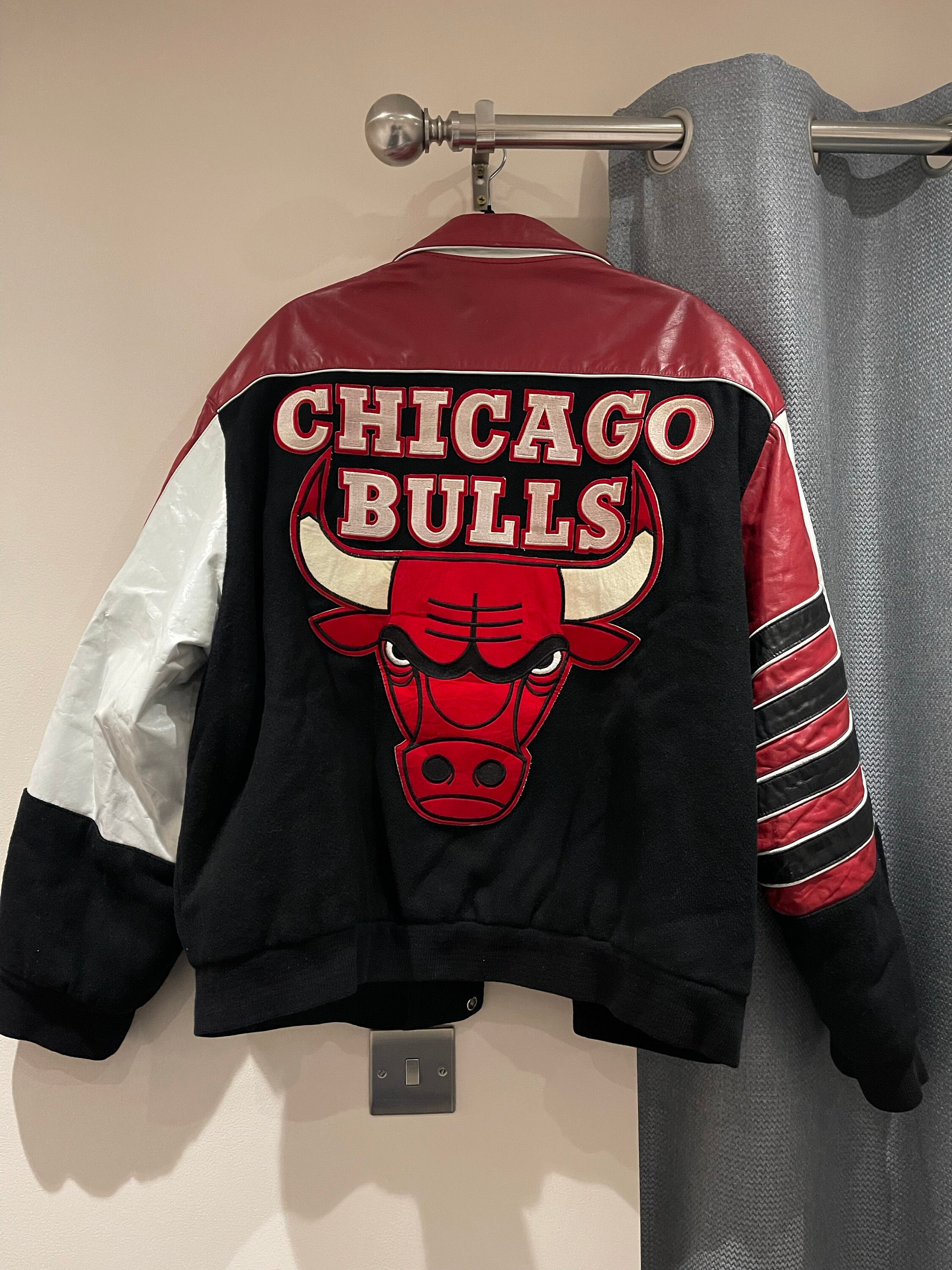 Chicago Bulls Vintage 90s Jeff Hamilton Varsity Jacket Chicago Bulls Vintage 90s Jeff Hamilton Varsity Jacket