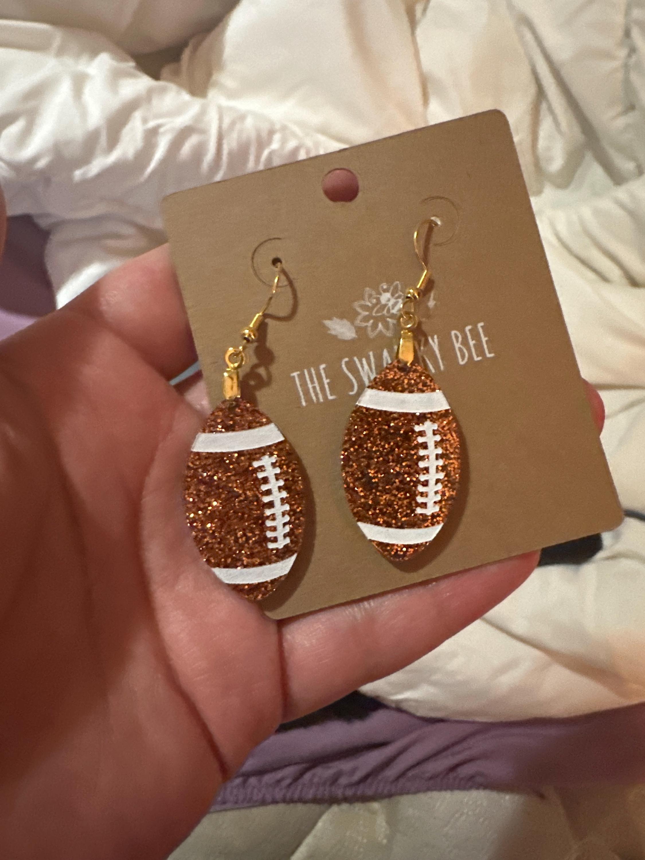 Glitzernde Fußballohrringe - Sportschmuck - Fußballohrringe für Spieltage - Geschenk für Fußballliebhaber