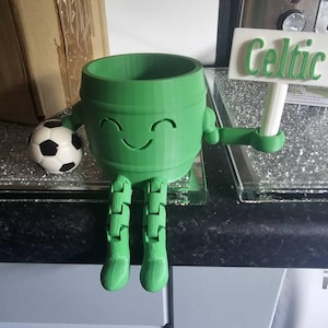 Siobhan added a photo of their purchase