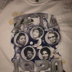 Dalia added a photo of their purchase