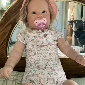 ANNA added a photo of their purchase