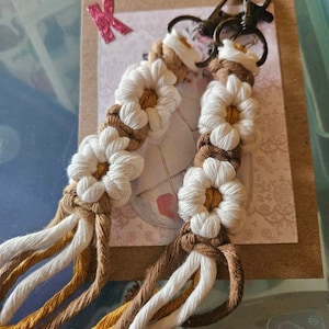 hannahe2590 added a photo of their purchase