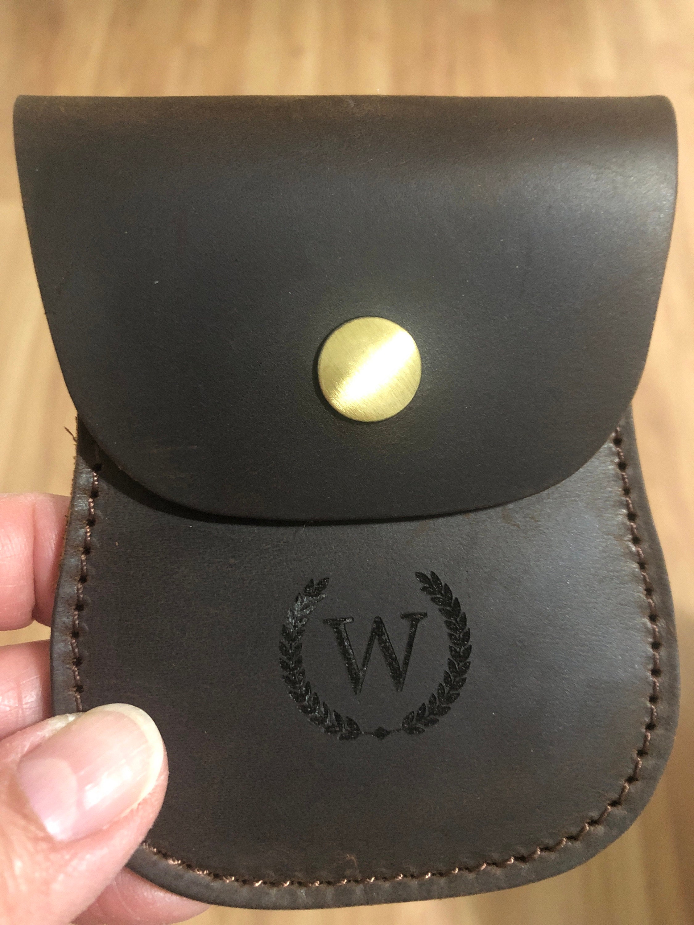 Personalized leather rosary pouch, Squeeze Frame Pocket Case, 1st Communion, Confirmation Gift, Leather Coin Purse, gift for mom