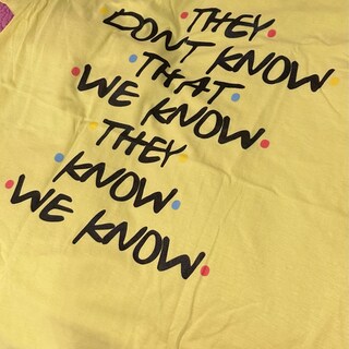 Maglietta Donna 'They Don't Know That We Know' Friends TV Show - Grigio, Taglia S - Stampa Di Qualità, Idea Regalo Per Fan Della Serie