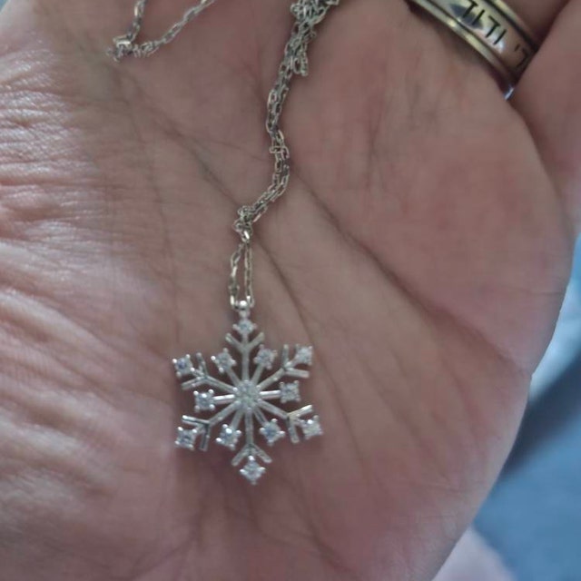 Silver Snowflake Necklace / 925 K Silver Christmas Gift