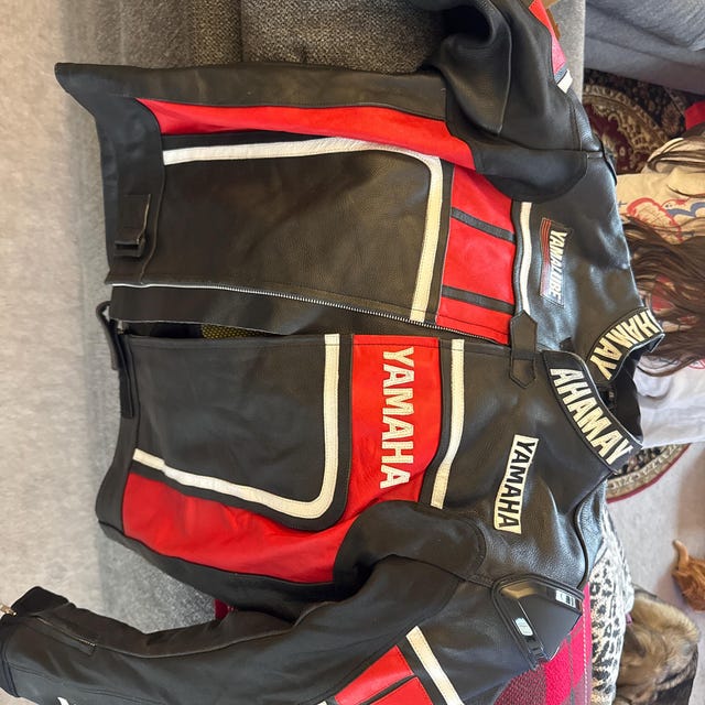 YAMAHA Men Motorbike Leather Racing Jacket Red & Black Available