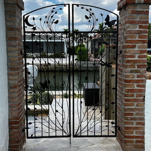 Puerta De Jardín De Madera De Avellana BooGardi - Ancho 120 Cm, Altura 60 Cm, Distancia Entre Listones 3-5 Cm