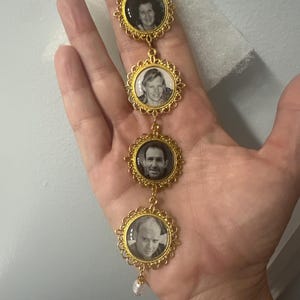 Mandi added a photo of their purchase