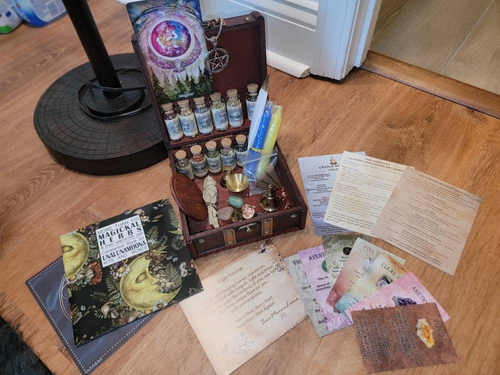 Witchcraft Kit, Apothecary kit Box with Wiccan Supplies, Witch Supplies Starter Kit, Altar Supplies for Witches