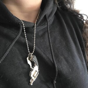 Sex Pistols - Sid Vicious 'R' Padlock & Chain, Plus Nancy Spungen
