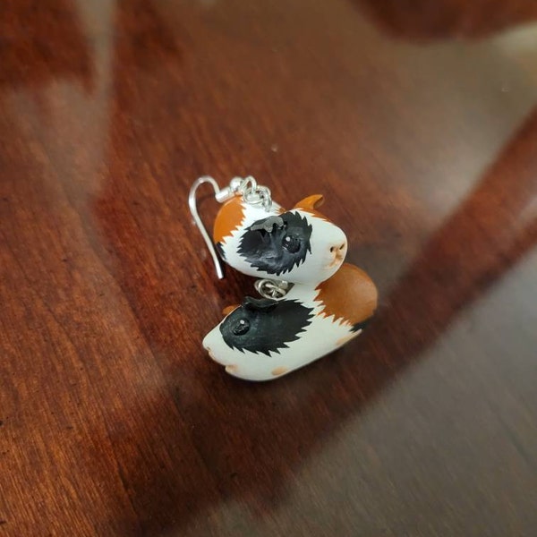 Boucles D'oreilles Poupées Russes Peintes à La Main - Rouge, Neuf Avec étiquettes, Artisanales