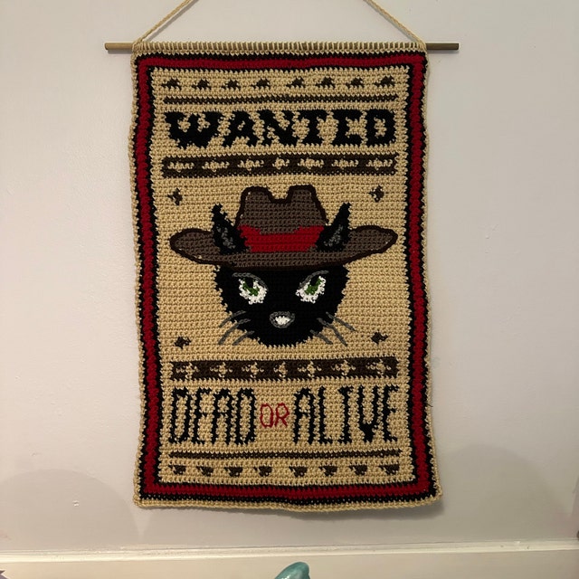 Vintage Crochet Decor Sign – “Easily Distracted By Cats And Yarn” Metal Wall Art, 8x12 Inches, Black Cat Design