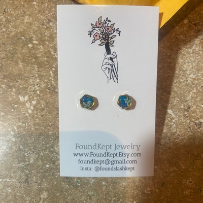 •SMALL FERN• gold dangle earrings main image 1