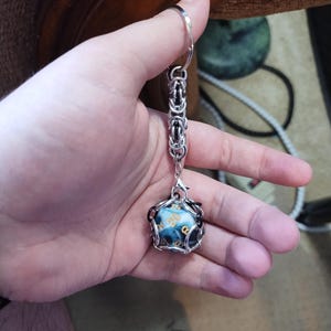 Simon added a photo of their purchase
