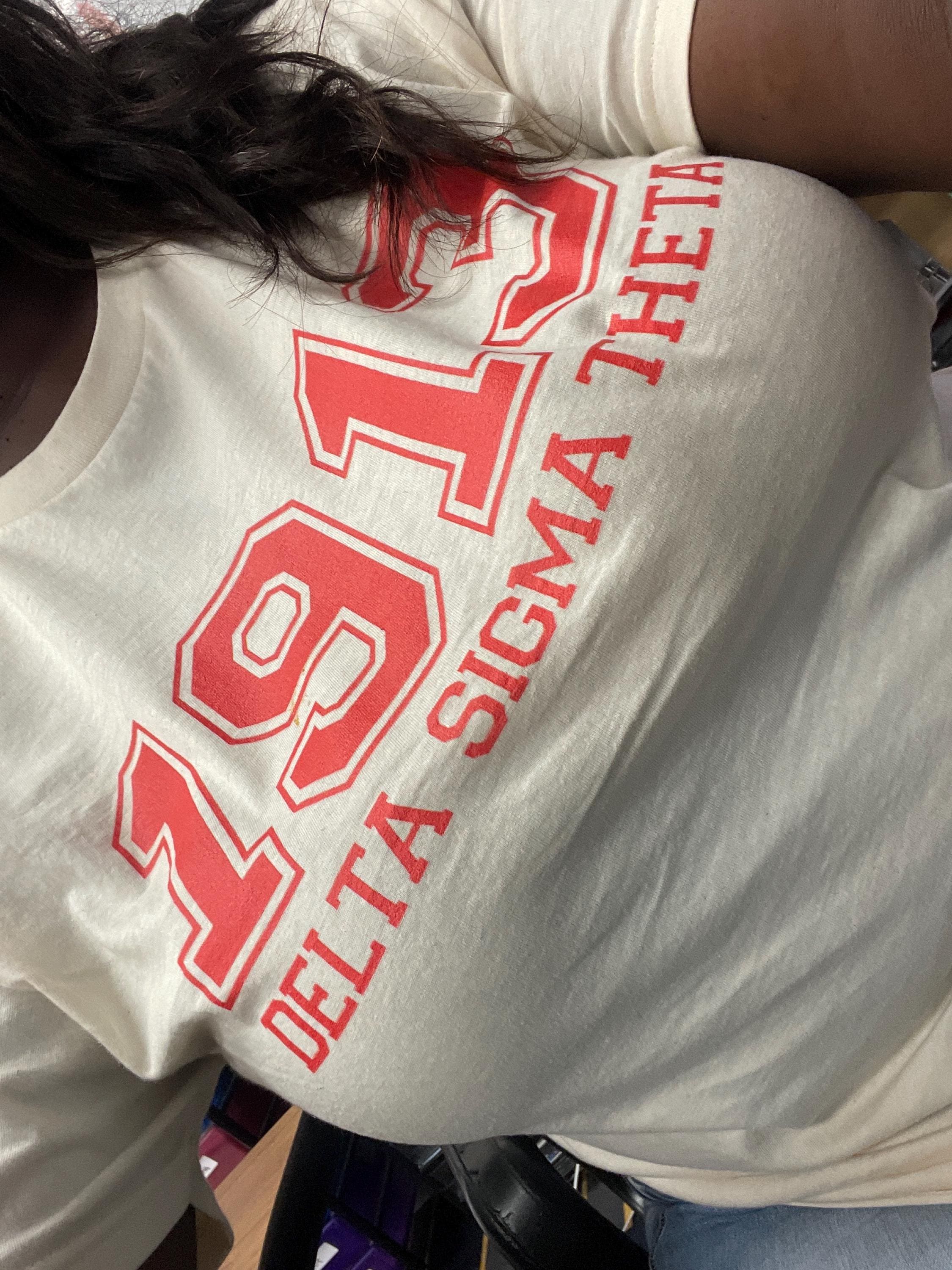 DST 1913, Delta Sigma Theta, DST, Sorority, Greek T-Shirt