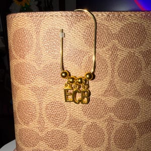 Estefany added a photo of their purchase