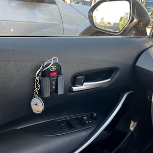 Alexandria added a photo of their purchase