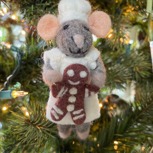 Oliver the Mouse Handmade Decoration main image 1