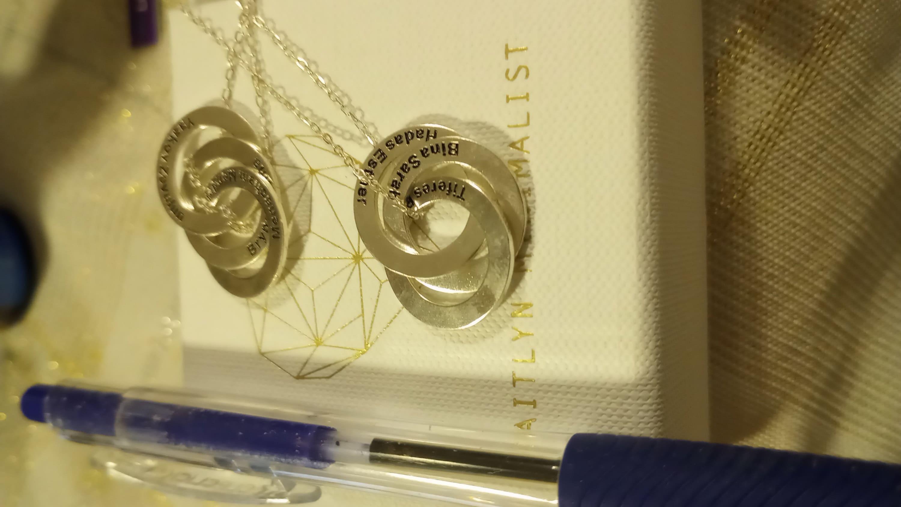 Family Necklace • Personalized Gift • Linked Circle Necklace •  Custom Children Name Rings • Eternity Necklace • Mother Gift • NM30F30