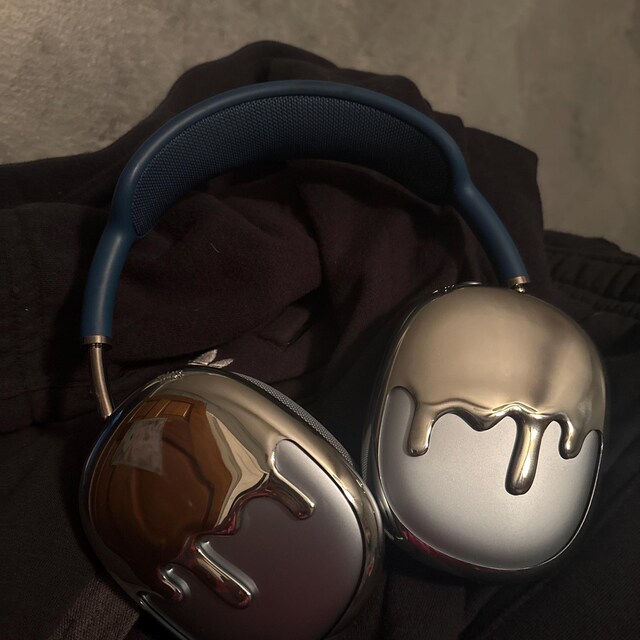 Qlix Silver Drip Frames – Airpods Max Case (lightweight, USB-C