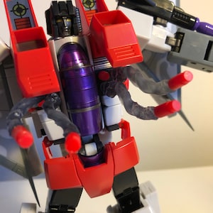Maketoys MTRM seeker cluster bomb upgrade kit
