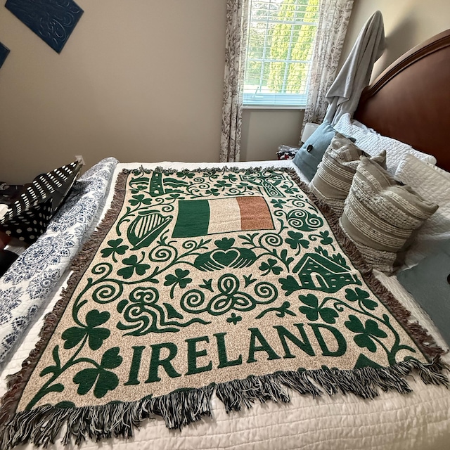 DonegalDesign ブランケット　ヴィンテージ　アイルランド　手織り Ireland Woven Blanket – Irish Heritage Home Decor Gift - Etsy