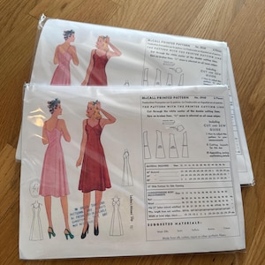 1930s 30s vintage slip dress sewing pattern / bias cut gown / evening length / negligee / low plunge back / bust 32 34 36 38 40
