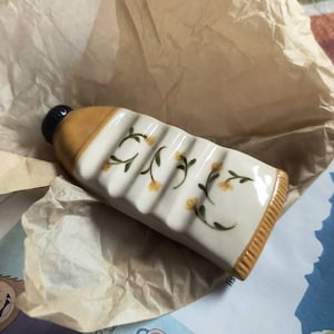 Heloisa added a photo of their purchase