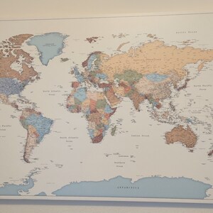 Grande carte de voyage du monde en gros caractères 45x36, Carte Décaquente  Carte de Voyage Imprimer, Carte du Monde -  France
