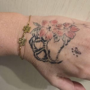 Manuela added a photo of their purchase