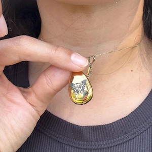 Karina added a photo of their purchase