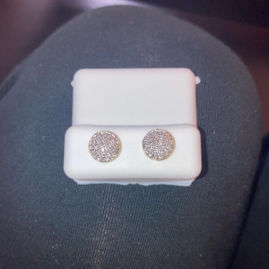 emma added a photo of their purchase