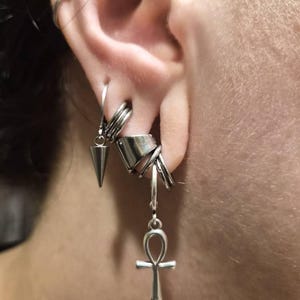 Rhiannon added a photo of their purchase