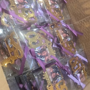 Moniquica added a photo of their purchase