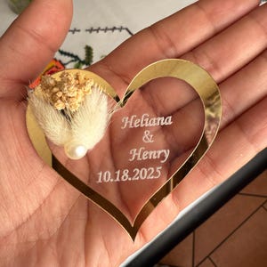 Heliana added a photo of their purchase