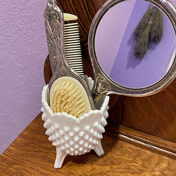 Vintage 1960s Stratton Tiger Lily Flower Enamel Convertible Powder ...