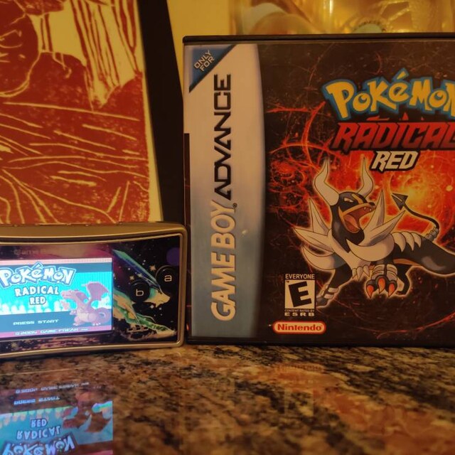 Pokemon radical Red W/ Box GBA ROM 