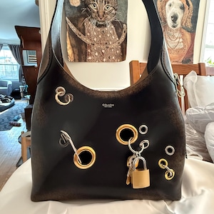 Samantha added a photo of their purchase