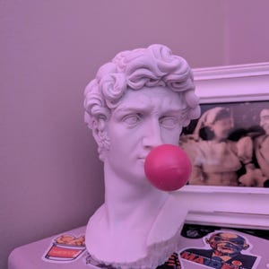 アスティエ オーナメント 銅像 アフロディーテ バブルガム バブルガムをまとったミケランジェロのダビデ像 - Etsy 日本