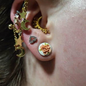 Sarah added a photo of their purchase