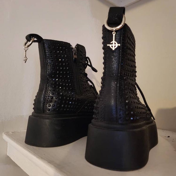 Black Cherry Barbed Wire Dm Boot Chains - Etsy