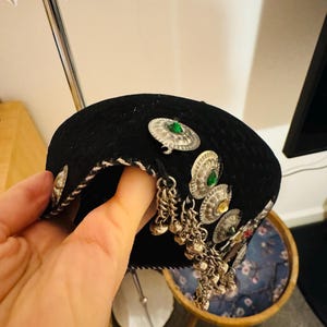 Niloo added a photo of their purchase