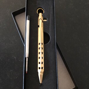 Just got this in mail today, SMOOTHERPRO Tactical Bolt Pen, takes