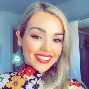 olivia added a photo of their purchase