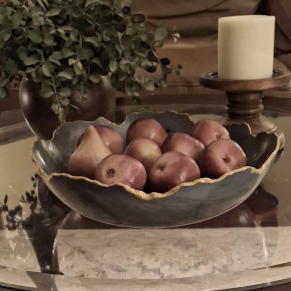 Large Concrete Bowl: Entryway Key Holder, Modern Centerpiece - Etsy