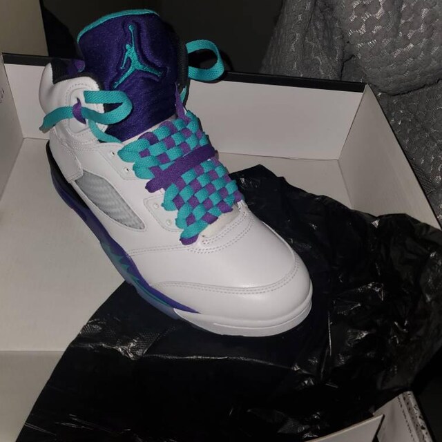 jordan 5 teal laces