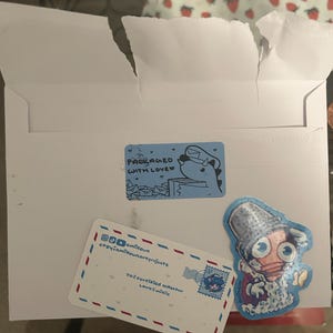 Ariana adicionaram uma foto da sua compra