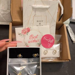 Liliana added a photo of their purchase